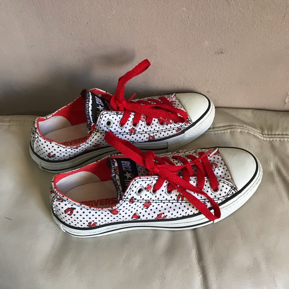 SOLD Converse All Star Ladybug Sneakers Shoes 7 - Picture 2 of 5